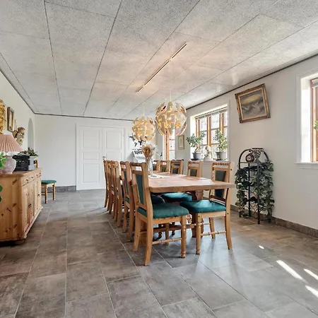 Сasa de vacaciones 2 Bedroom Amazing In Grindsted