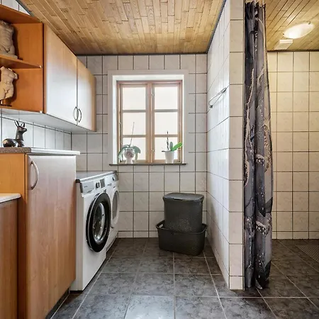 Сasa de vacaciones 2 Bedroom Amazing In