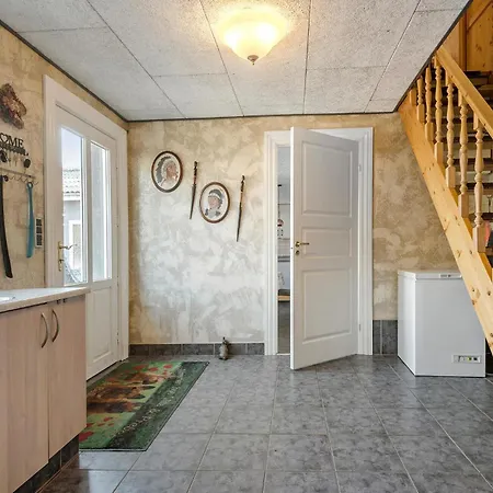 Сasa de vacaciones 2 Bedroom Amazing In *